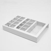 Коробка для конфет 16 шт. белая, арт 5302516, 17,5*17,5*4 см, шт