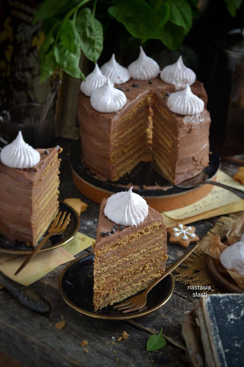 Шоколадный пряный медовик Шоколадный пряный медовик