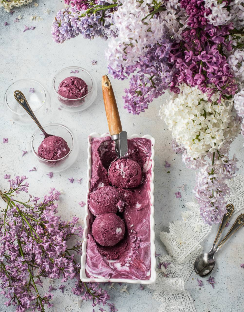 ЯГОДНОЕ МОРОЖЕНОЕ ЯГОДНОЕ МОРОЖЕНОЕ