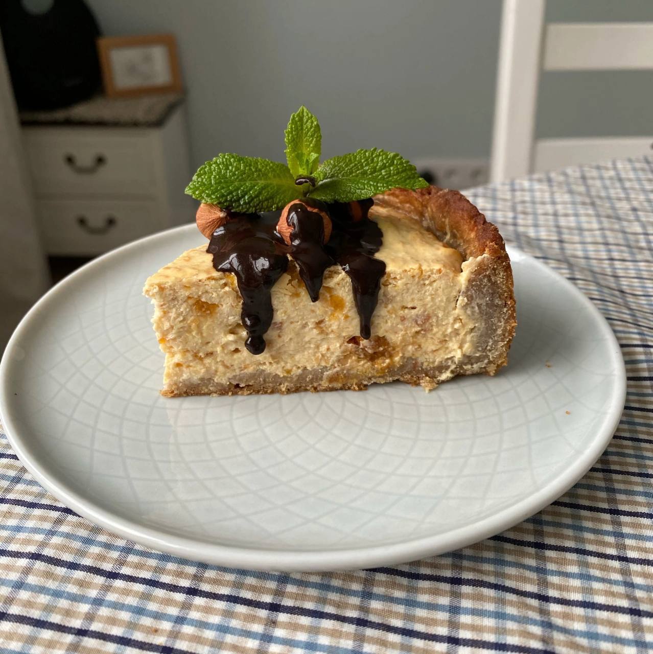 Пирог с нежной начинкой на яблочном тесте Пирог с нежной начинкой на яблочном тесте