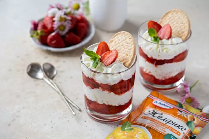 Летний десерт в стакане Летний десерт в стакане
